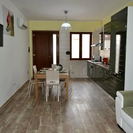 A Casa Di Leo - Leo's House - Chez Leo * Calimera (Lecce)